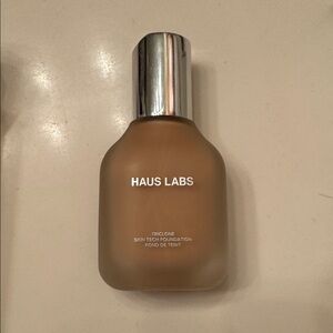 Haus Labs Foundation 240 Light Medium Warm w rosy peach undertones